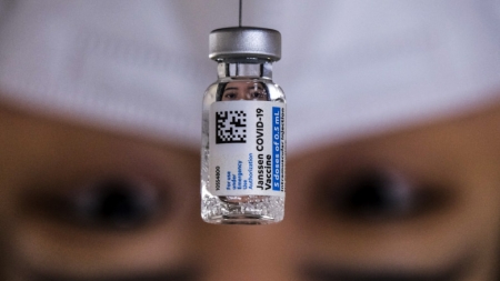 Prima tranșă de vaccin Johnson & Johnson a ajuns în România. Ce se va întâmpla cu cele 60.000 de doze