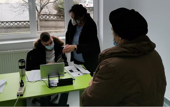 Vaccinarea în Maramureș: Și-a deschis porțile centrul de vaccinare anti-COVID-19 din Baia-Sprie (FOTO)