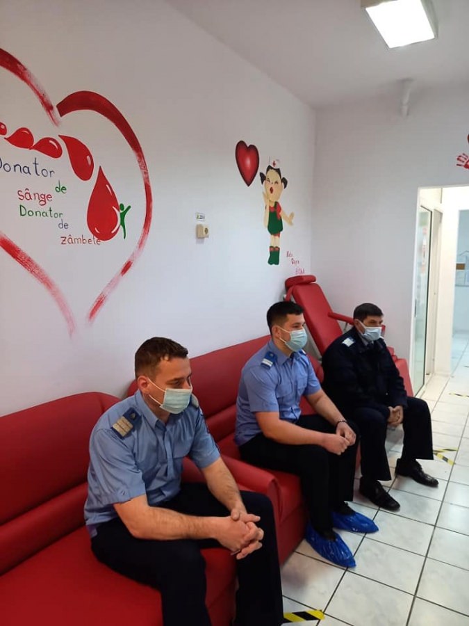 ,,Donează sânge! Salvează o viață”!: Jandarmii maramureșeni au donat iar sânge (FOTO)