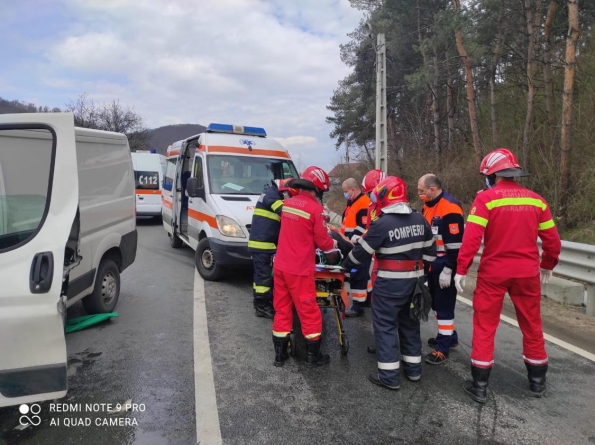 Actualizare: 112: Accident cu două victime în Vadu Izei (FOTO)