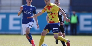 Fotbal, Liga 2 și 3, sinteză. Recea pierde cu Ripensia, în deplasare. Baia Mare învinge Sânmartin, Șomcuta demolată de CAO Oradea