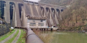 Important: Lucrări de reparații la Barajul Strâmtori-Firiza. Află detalii interesante despre amenajarea hidrotehnică de lângă municipiul Baia Mare (FOTO)