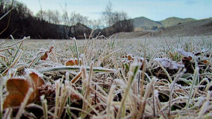 Informare meteorologică: Vreme deosebit de rece și îngheț la sol în Maramureș. Vezi anunțul specialiștilor