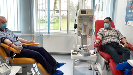 Poliţiştii Biroului Siguranța Școlară sunt solidari cu persoanele care au nevoie de sânge