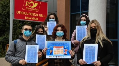 În semn de protest: Asociațiile de elevii au trimis președintelui Iohannis calendare; Se cere mai multă școală pentru elevii României