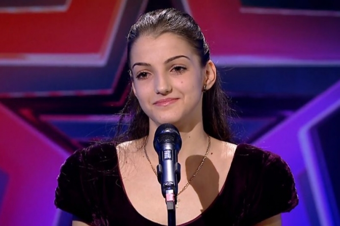Special DirectMM.ro: Băimăreanca Ema Benciu, “privighetoarea” cu o poveste de viață uimitoare care a uluit juriul de la “Românii au talent” (VIDEO ȘI FOTO)