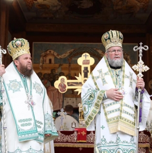 Unde liturghisesc ierarhii în acest sfârșit de săptămână