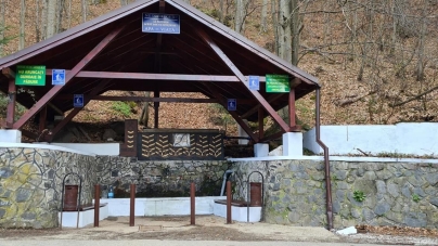 Veste foarte bună: A fost amenajat izvorul de la Nistru! Autoritățile roagă cetățenii să mențină spațiul curat. Vezi cum arată acum zona (FOTO)