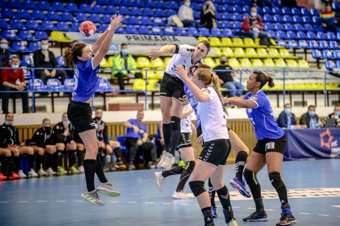 Handbal feminin, Liga Florilor. CS Minaur Baia Mare a terminat turul pe locul al doilea după CSM București