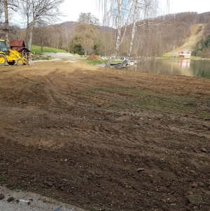 Lucrările din zona turistică Mogoșa: Vremea capricioasă a dat peste cap planurile administratorilor! Totuși, se anunță mari surprize pentru această vară (FOTO)