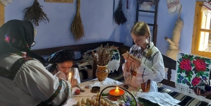 Ritualul străvechi al ouălor împistrite se păstrează încă în Maramureș (FOTO)