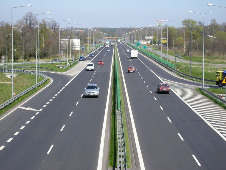 Veste bună: Drumul Expres Satu Mare – Baia Mare – Jibou a fost inclus în Planul Național de Relansare și Reziliență aprobat de Guvern. Vezi caracteristicile sale