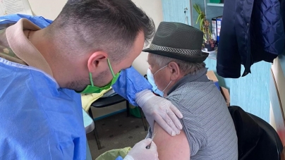 Vaccinarea în Maramureș: Maraton de vaccinare, în weekend, și în Poienile de sub Munte. Vezi toate detaliile aici