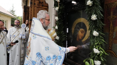 Sărbătoare: A fost hramul mic al Mănăstirii Rohia; PS Iustin a slujit în fruntea unui sobor de peste 25 de preoţi (FOTO)