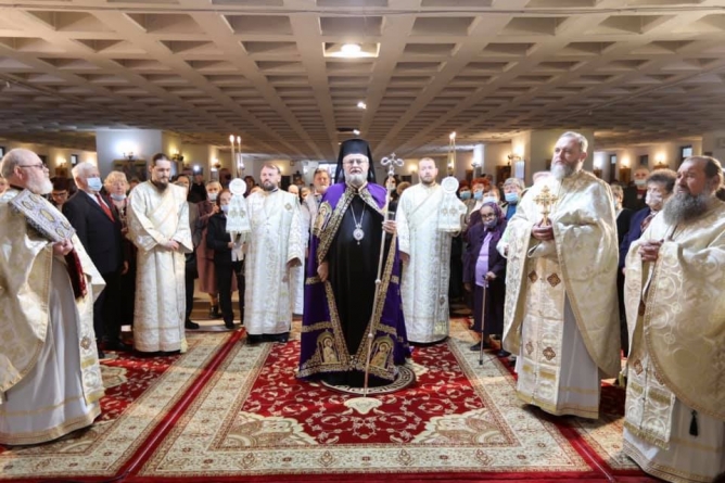 PS Iustin a luat parte la hramul Parohiei „Sfinții Împărați Constantin și Elena” Satu Mare (FOTO)