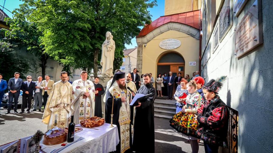 PS Timotei a târnosit Paraclisul din incinta Colegiului Național „Mihai Eminescu” din Satu Mare (FOTO)