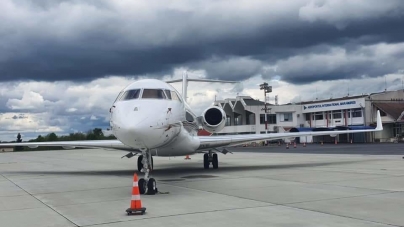 Inedit: Primul zbor transatlantic din istorie efectuat fără escală la Aeroportul Internațional Maramureș. Aeronava Bombardier a venit tocmai din Florida (FOTO)