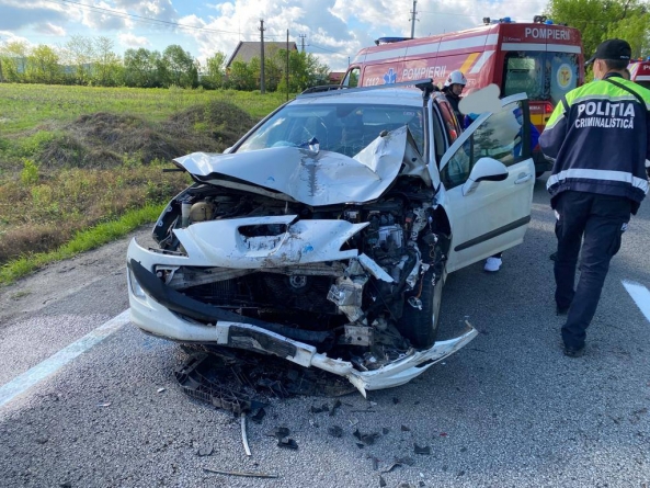 Actualizare: Groaznic: O femeie în vârstă de 57 de ani a decedat într-un teribil accident rutier între Satulung și Șomcuta Mare (FOTO)