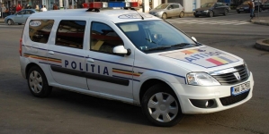 Poliţiştii Biroului Rutier i-au vizitat pe micii pietoni de la Grădiniţa „Otilia Cazimir” Baia Mare