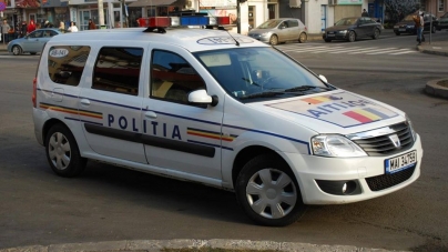 Poliţiştii Biroului Rutier i-au vizitat pe micii pietoni de la Grădiniţa „Otilia Cazimir” Baia Mare