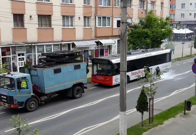 Baia Sprie: Un autobuz a luat foc