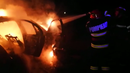 Anchetă: Care a fost cauza incendiului auto din Pasul Prislop, din noaptea de miercuri spre joi