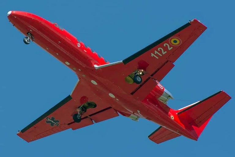 Misiune externă a SMURD: Tânărul din Vișeu de Sus care și-a dat foc în prima zi de Paști a fost transferat de urgență, cu o aeronavă, în Germania (FOTO)