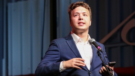 Cine este jurnalistul Roman Protasevici vânat de Lukașenko și de ce Belarusul a deturnat un avion pentru a-l prinde