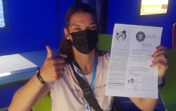Un copilot belgian, participant la raliu, a ales să se imunizeze anti-COVID-19 în Baia Mare. Care este rațiunea sa