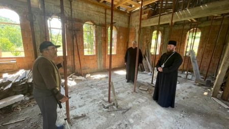 PS Timotei a făcut câteva vizite arhierești în Protopopiatul Chioar