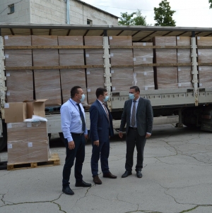 Sprijin pentru Republica Moldova: Techtex SRL, parte a grupului TAPARO, a donat echipamente de protecție spitalelor suport COVID