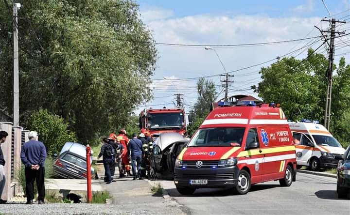 112: Accident cu 7 victime pe strada Victoriei din Baia Mare (FOTO)