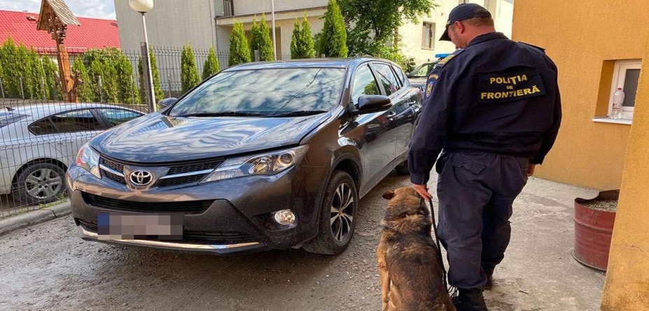 Autoturism furat din Marea Britanie, descoperit în Borșa