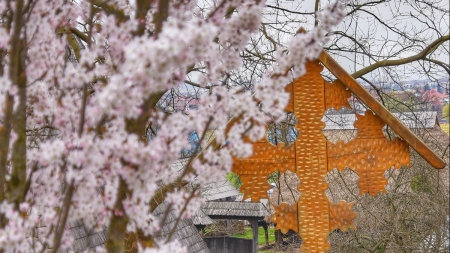 Până în 17 aprilie: Elevii din Eparhie se pot înscrie la Concursul online de pricesne „Rugăciune și cântare în Postul Mare”