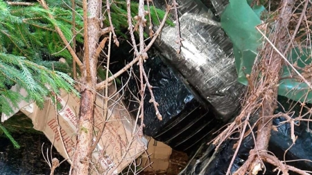 Țigări în valoare de peste 185.000 de lei au fost confiscate la frontiera de nord