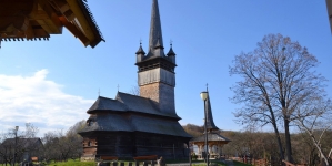 Vechile biserici de lemn codrenești vor deveni mai cunoscute; A fost aprobată finanțarea pentru proiectul „Biserici de lemn din Zona Codrului. Tururi Virtuale”
