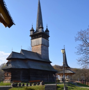 Vechile biserici de lemn codrenești vor deveni mai cunoscute; A fost aprobată finanțarea pentru proiectul „Biserici de lemn din Zona Codrului. Tururi Virtuale”