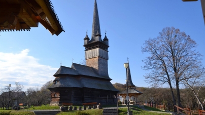 Vechile biserici de lemn codrenești vor deveni mai cunoscute; A fost aprobată finanțarea pentru proiectul „Biserici de lemn din Zona Codrului. Tururi Virtuale”