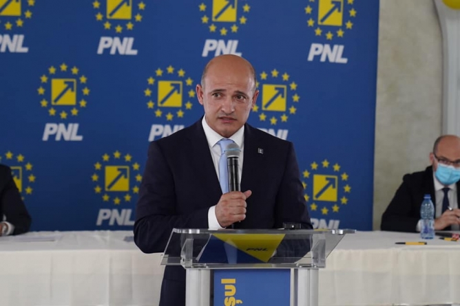 Deputatul PNL Călin Bota: Proiectul de lege privind facilitarea investițiilor în vederea producerii energiei, pe care l-am semnat, în calitate de inițiator, a fost adoptat!