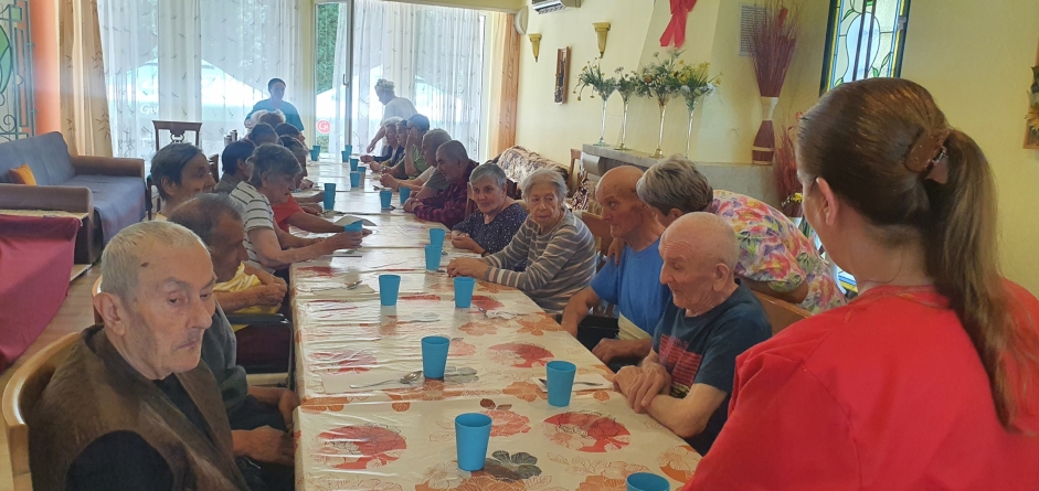 O viață mai bună pentru seniori în Baia Mare: Servicii de calitate complete pentru persoanele vârstnice la Centrul Adamsid! (VIDEO ȘI FOTO)
