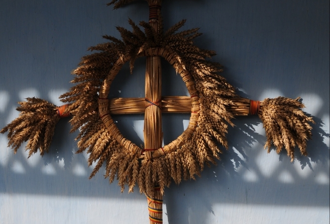 Aducere aminte: În Țara Codrului se practica obiceiul cununii la secerat