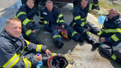 Filmul unei intervenții deosebite: Portretul unor veritabili eroi care au câștigat lupta cu flăcările uriașe la Rafinăria Petromidia (FOTO)