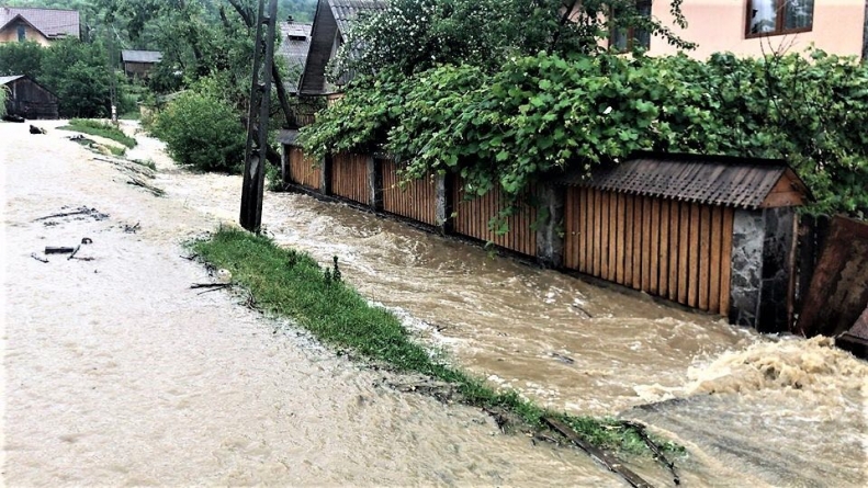 Bani alocați pentru Maramureș: 9 milioane lei pentru Consiliul Județean și 14 UAT-uri pentru refaceri după inundații. Lista obiectivelor vizate, pe localități!