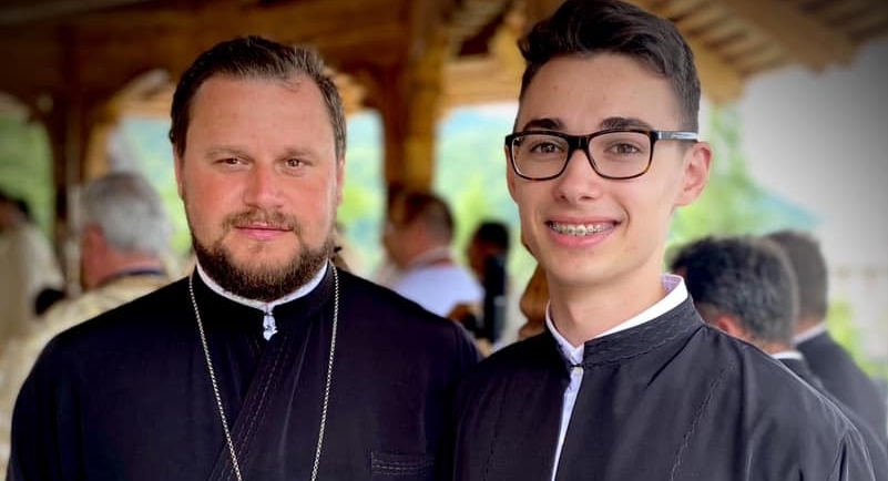 Grupul psaltic „Theologos” al Episcopiei Maramureșului și Sătmarului are membru nou