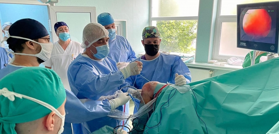O nouă clasă de operații chirurgicale artroscopice la Spitalul Județean Baia Mare