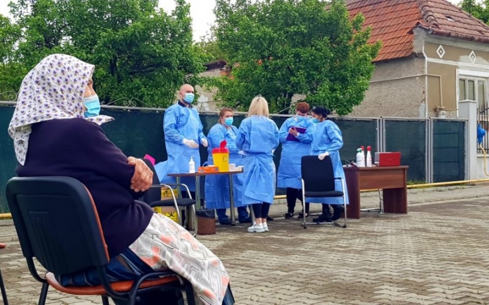 Vaccinarea în Maramureș: Campania „Orașul vaccinează satul” continuă! Echipe de imunizare anti-COVID-19 în comune. Vezi lista localităților