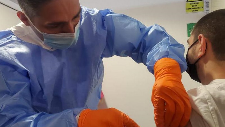 Valeriu Gheorghiță, șeful CNCAV, atenționare!: „În perioada următoare va crește cererea pentru vaccinare! Numărul infectărilor va fi mai mare din cauza Delta!”