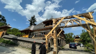 Vizită arhierească în Parohia Ortodoxă Desești (FOTO)