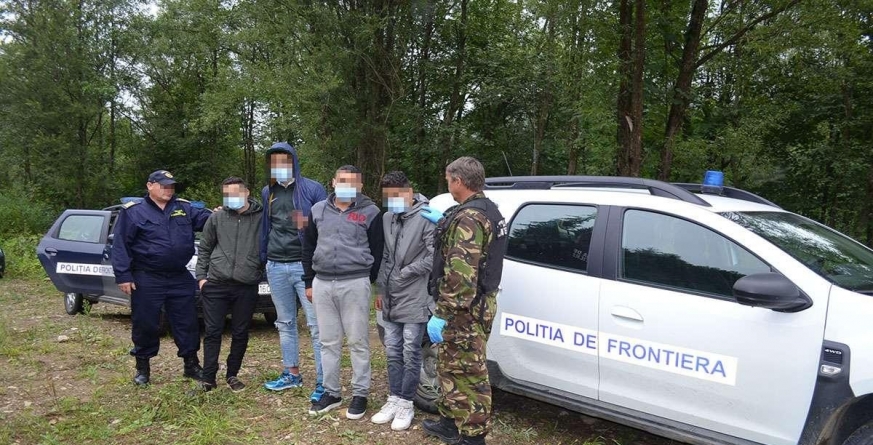 Trei cetăţeni din Algeria și unul din Yemen au fost opriți la frontiera de nord a țării