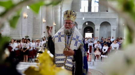 Slujba Paraclisului Maicii Domnului în Parohia Șomcuta Mare (FOTO)